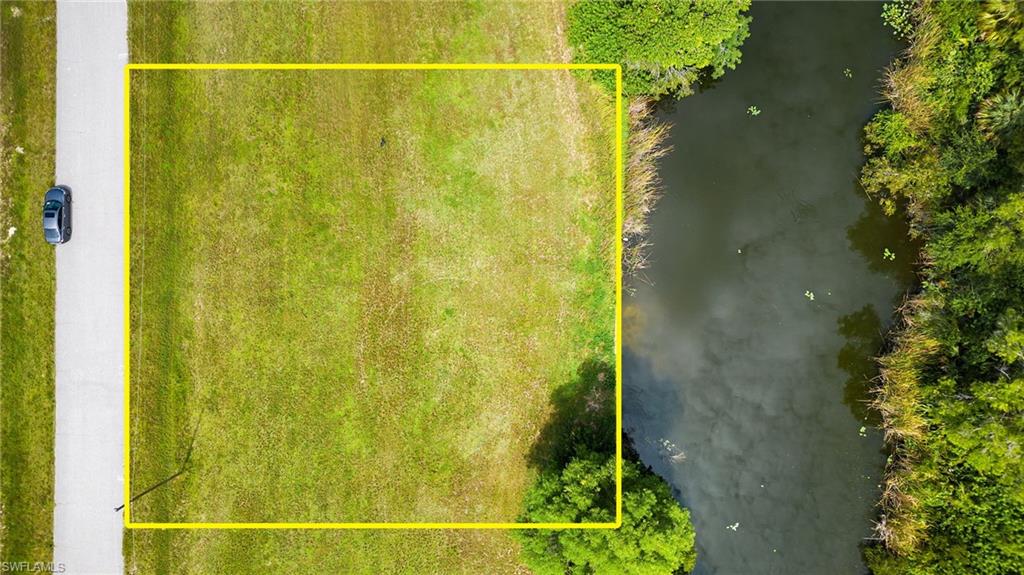CAPE CORAL - Land