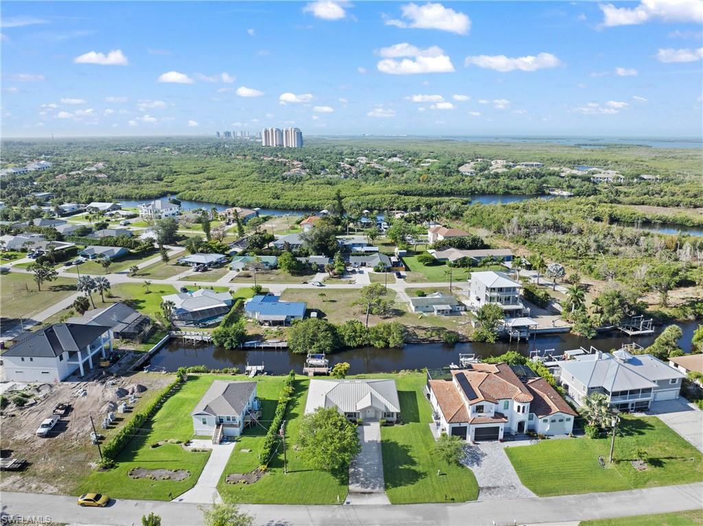 ESTERO RIVER HEIGHTS - Residential