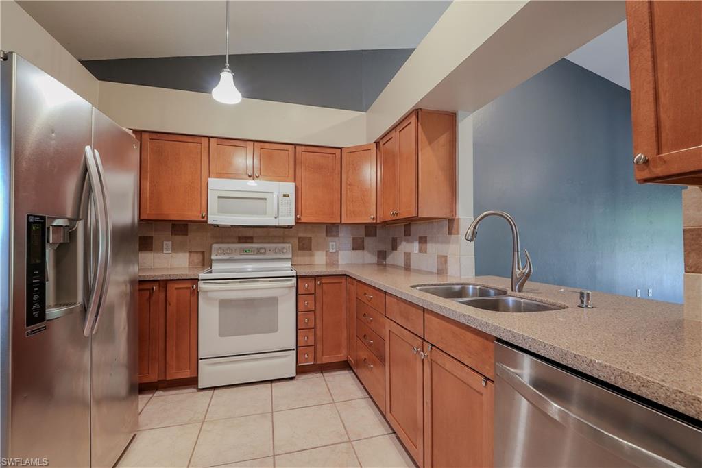 TANGLEWOOD - Residential Lease