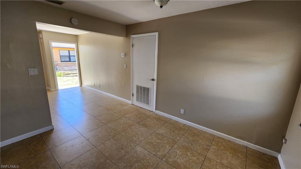 PINE MANOR - Residential