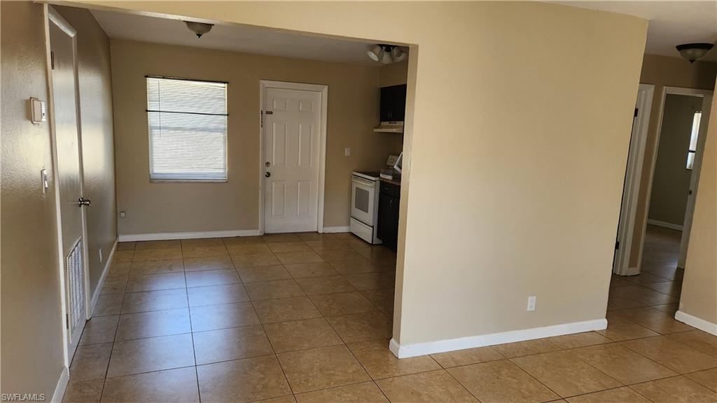 PINE MANOR - Residential