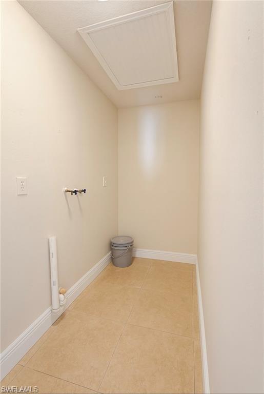 PINE MANOR - Residential