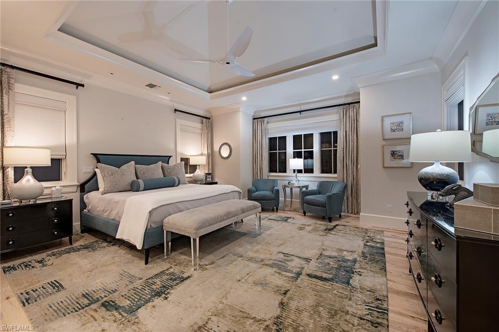 MOORINGS - Residential