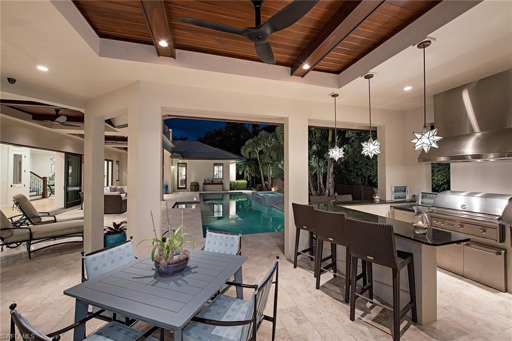 MOORINGS - Residential