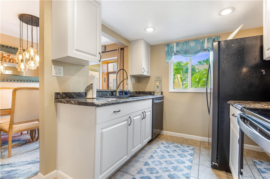 SUNSET POINTE AT FORT MYERS - Residential