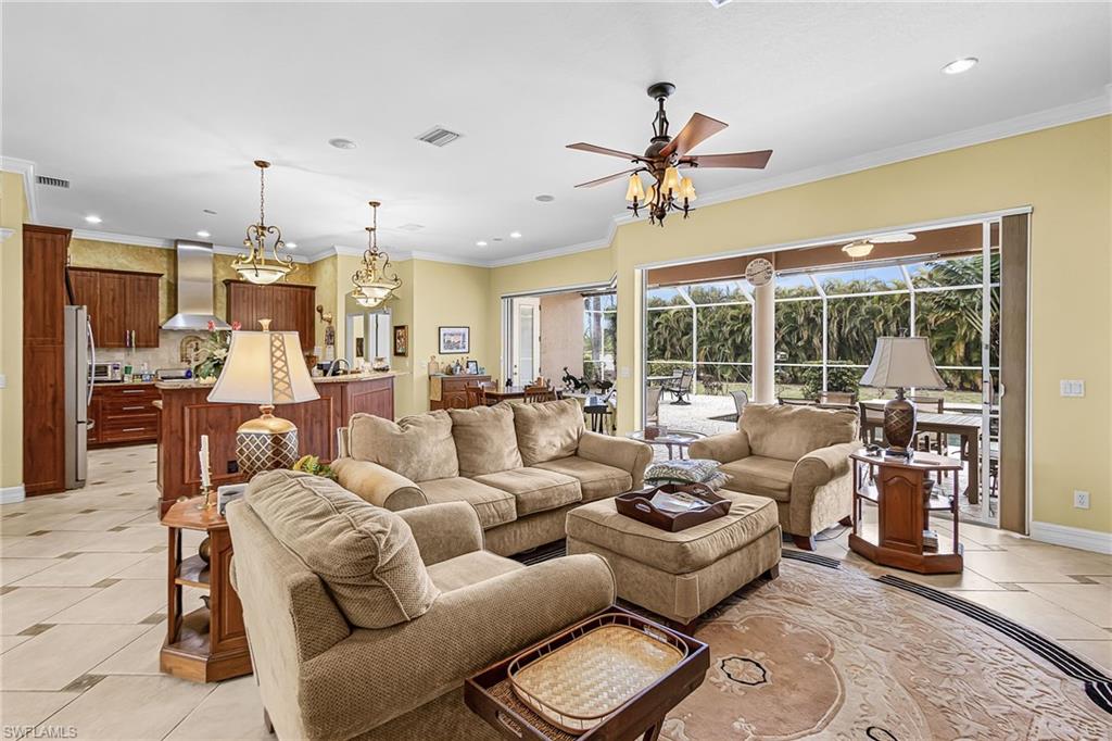 ISLAND ACRES - Residential