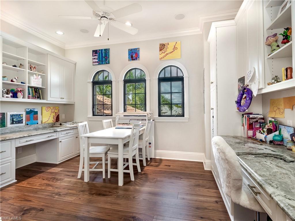 BELLE MEADE - Residential