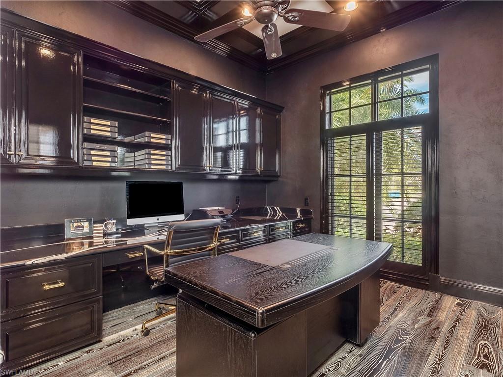 BELLE MEADE - Residential