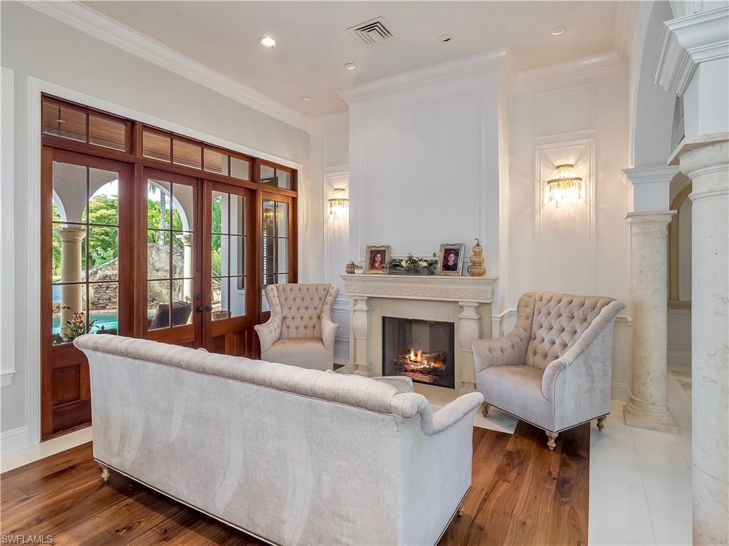 BELLE MEADE - Residential