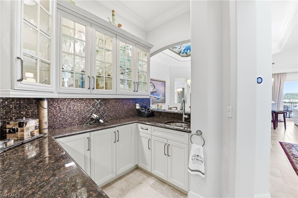 PLAYERS COVE - Residential