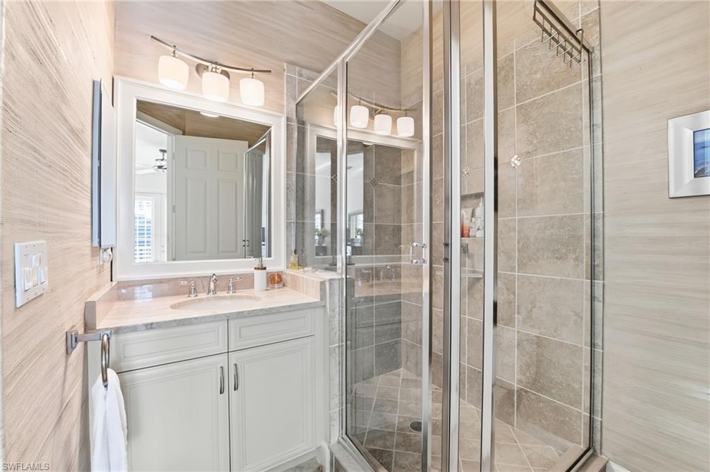 PLAYERS COVE - Residential