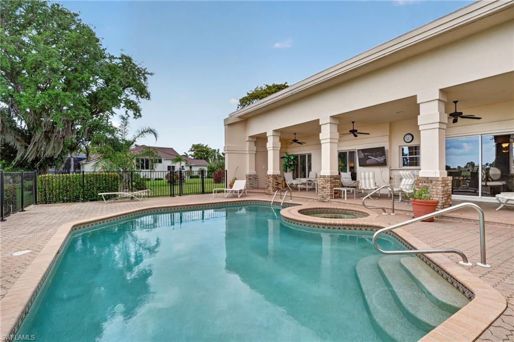 THE FOREST - Residential