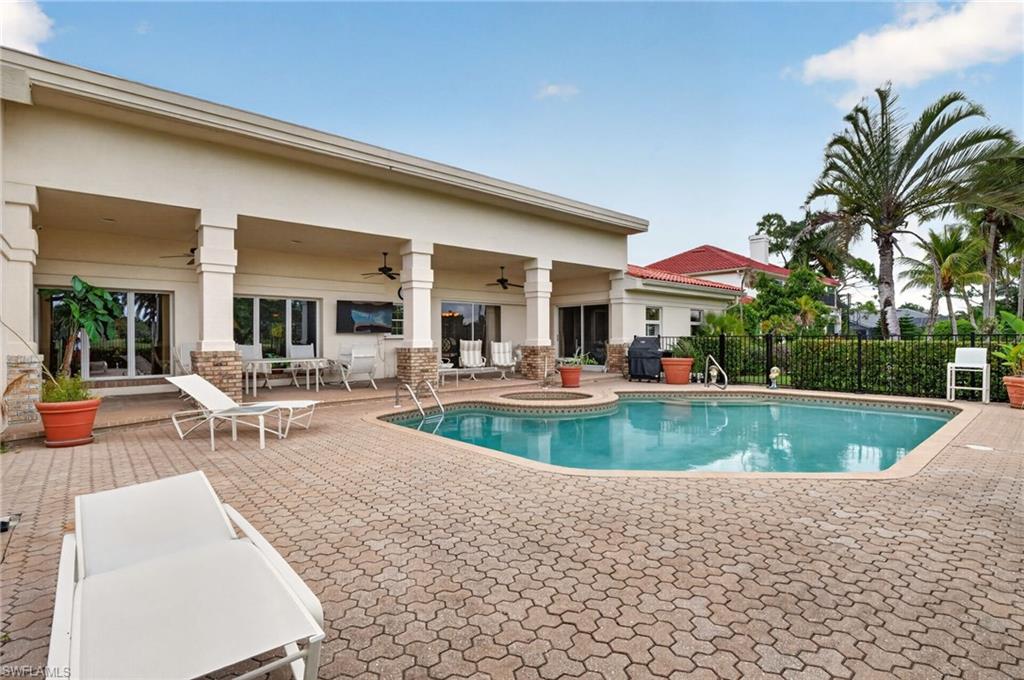 THE FOREST - Residential