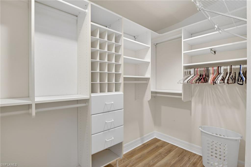 THE FOREST - Residential