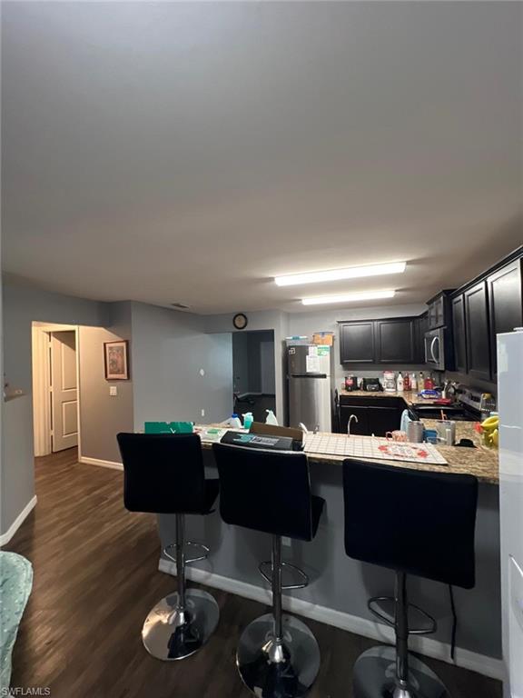 MIRROR LAKES - Residential