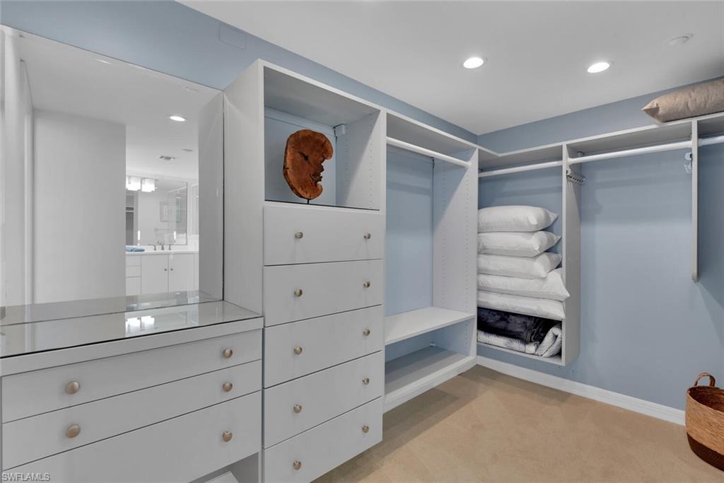 ST MAARTEN - Residential Lease