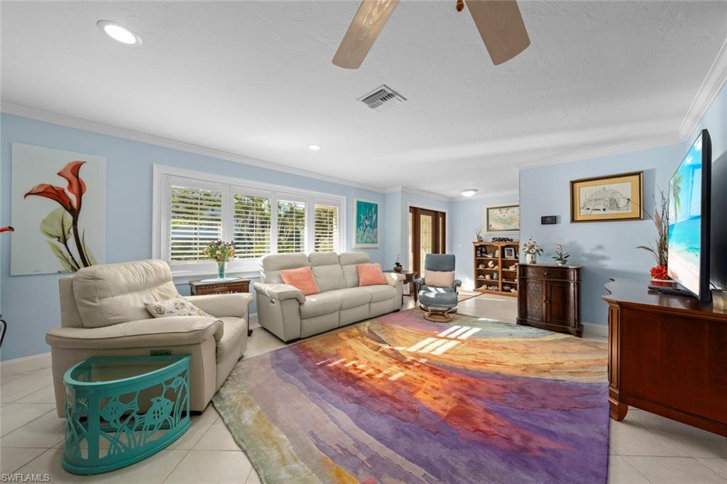 SANIBEL ESTATES - Residential