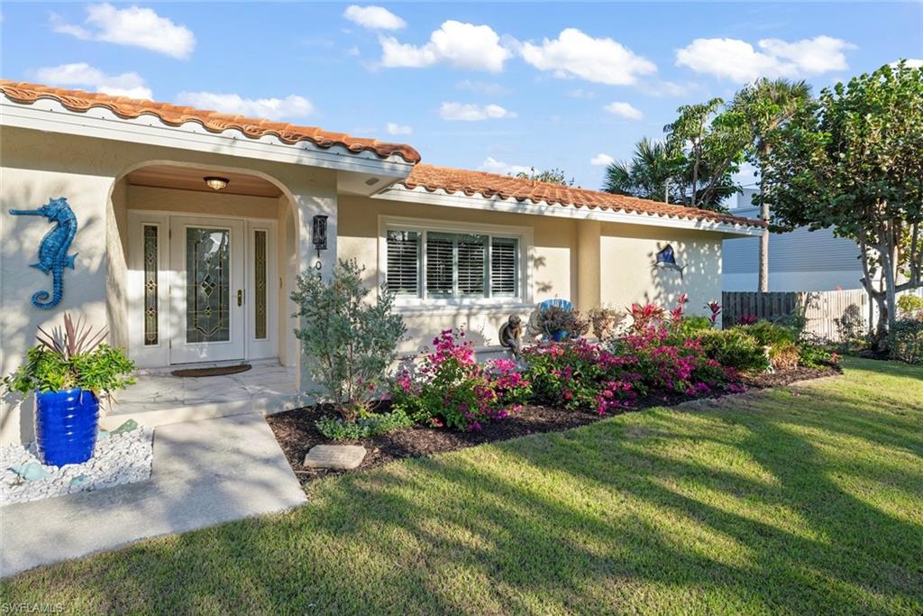 SANIBEL ESTATES - Residential