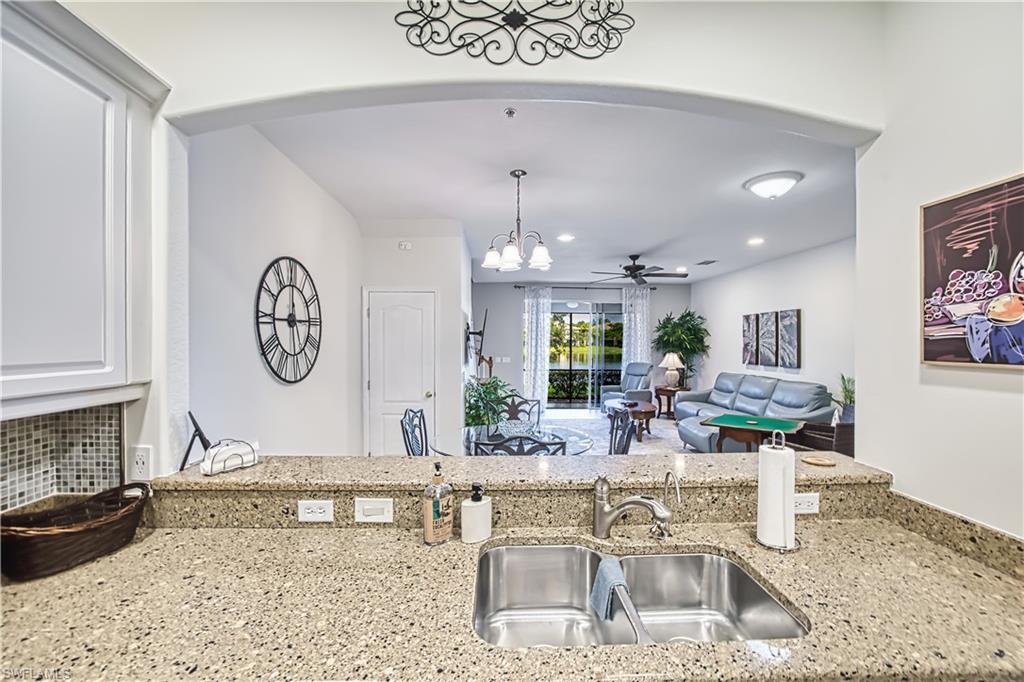 COTTONWOOD BEND - Residential Lease