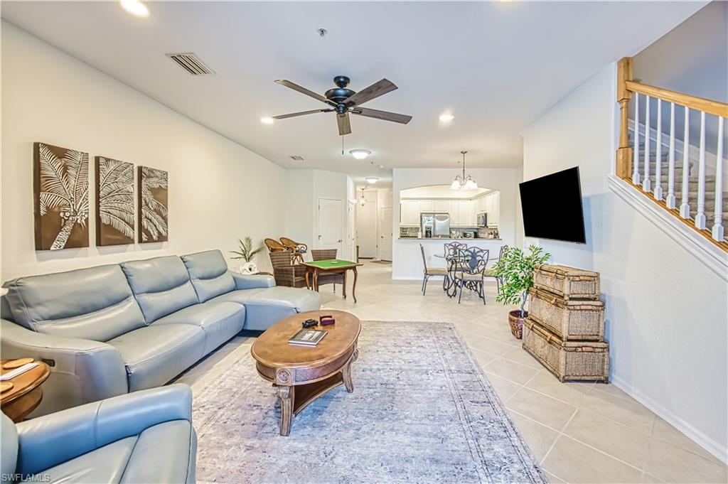 COTTONWOOD BEND - Residential Lease