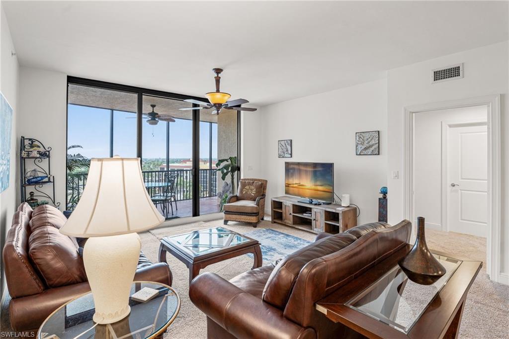 CAPE HARBOUR - Residential