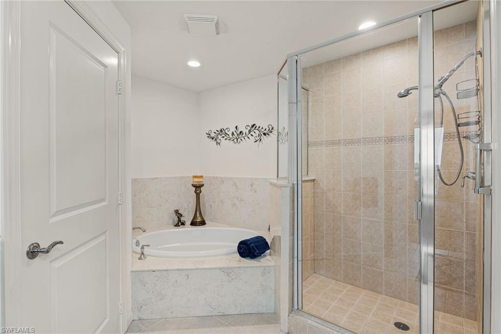 CAPE HARBOUR - Residential