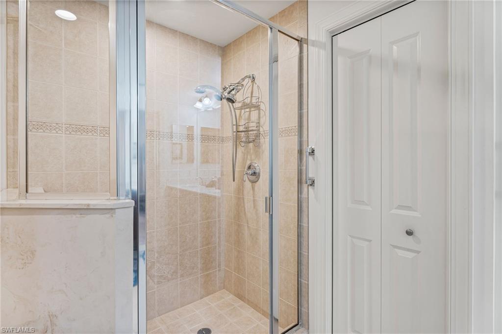 CAPE HARBOUR - Residential