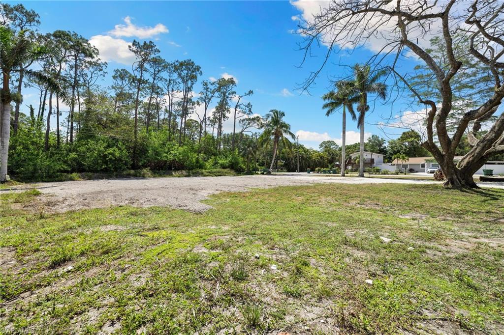 GUILFORD ACRES - Land