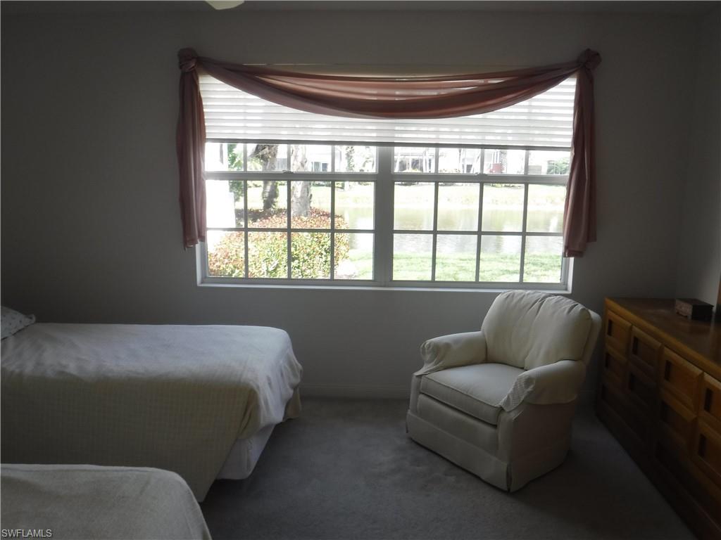 VILLAGE WALK - Residential