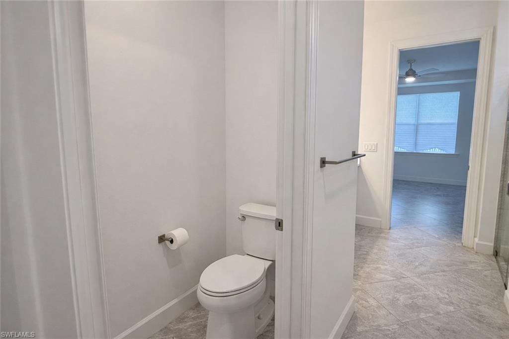 NORTHRIDGE - Residential Lease