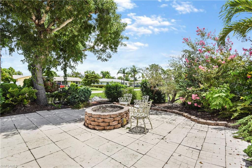 CYPRESS LAKE COUNTRY CLUB - Residential