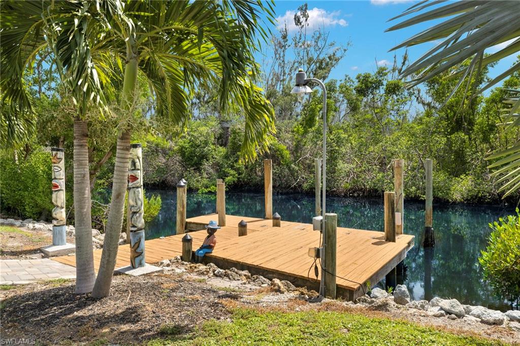 CHARLOTTE SHORES - Residential