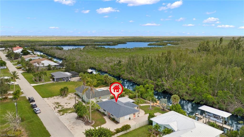 CHARLOTTE SHORES - Residential