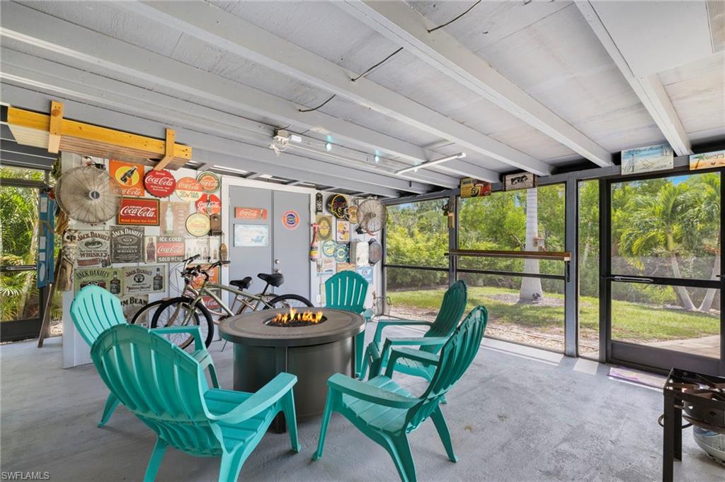 CHARLOTTE SHORES - Residential