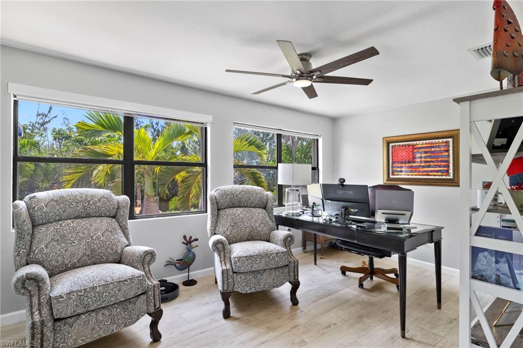 CHARLOTTE SHORES - Residential