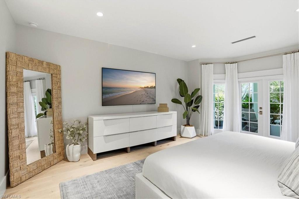 PINE RIDGE - Residential