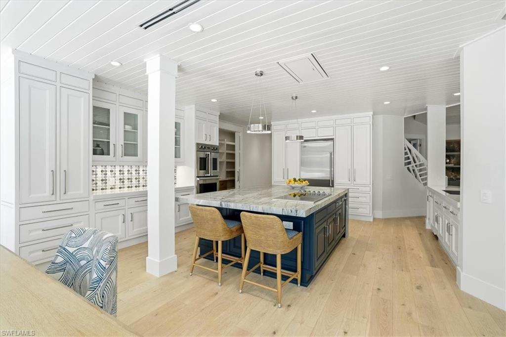 PINE RIDGE - Residential