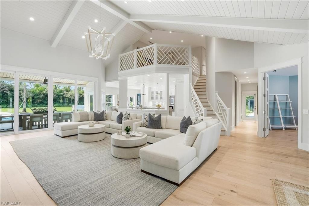 PINE RIDGE - Residential