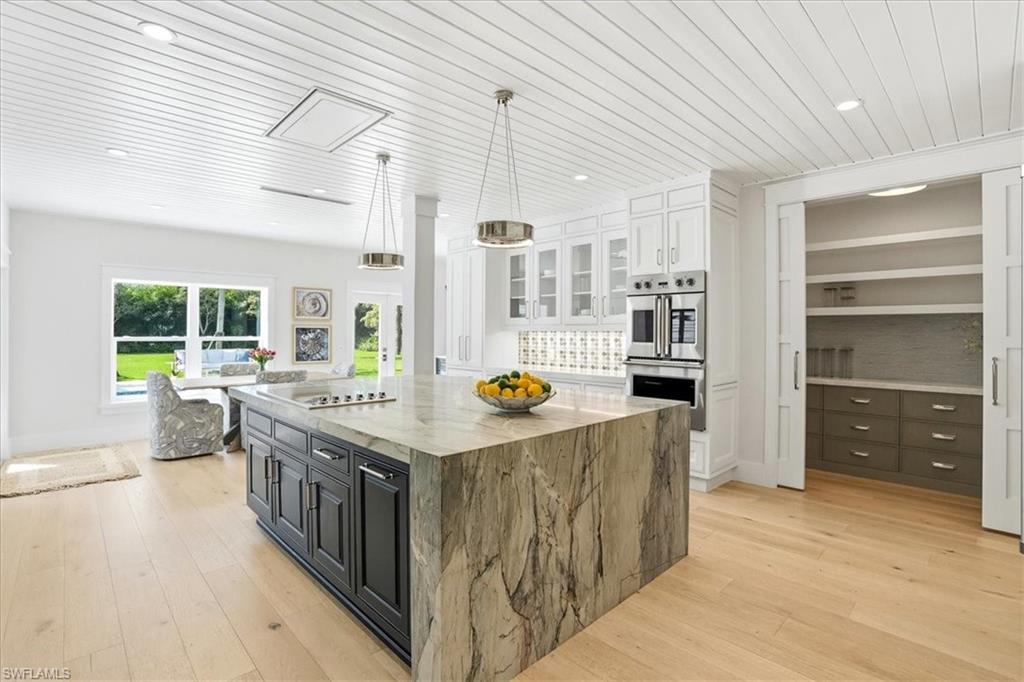 PINE RIDGE - Residential