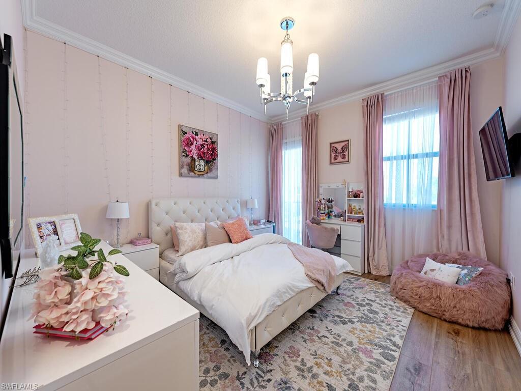 MAPLE RIDGE - Residential