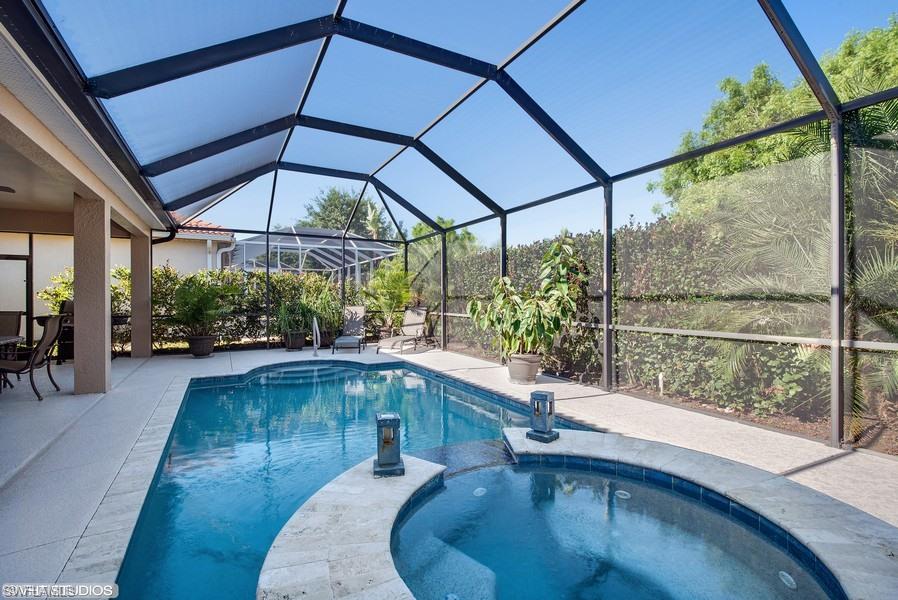 CASA DEL LAGO - Residential