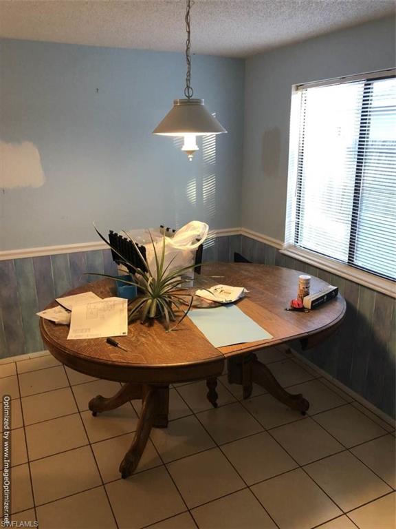 SAN CARLOS PARK - Residential