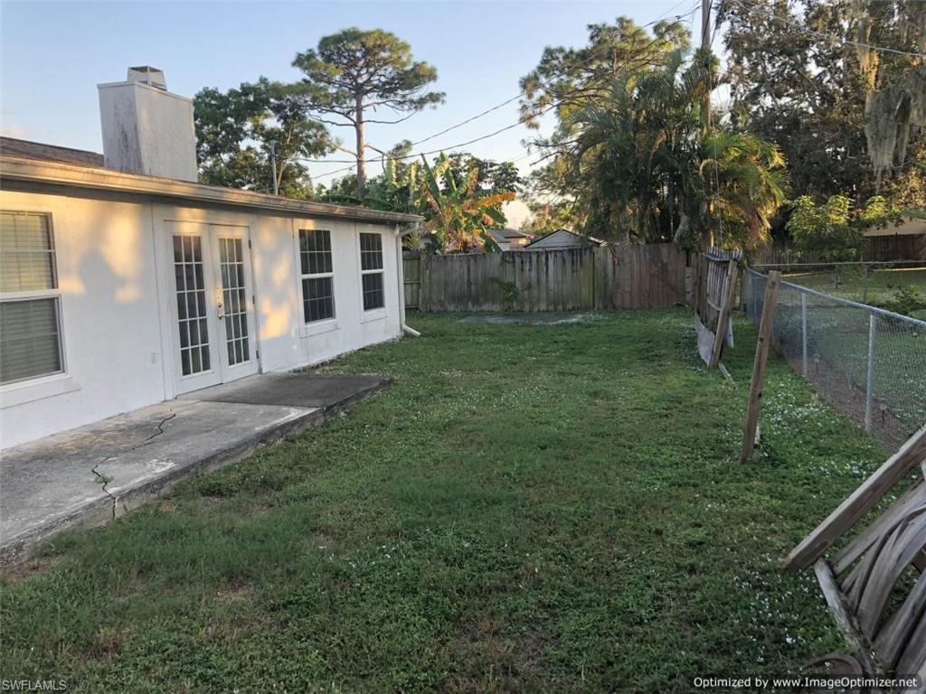 SAN CARLOS PARK - Residential