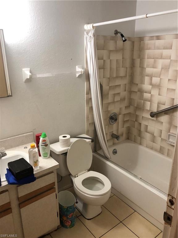 SAN CARLOS PARK - Residential