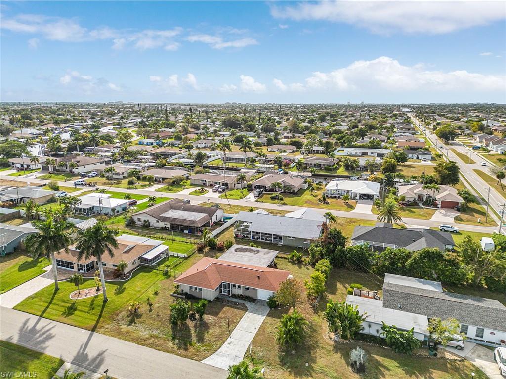 CAPE CORAL - Residential
