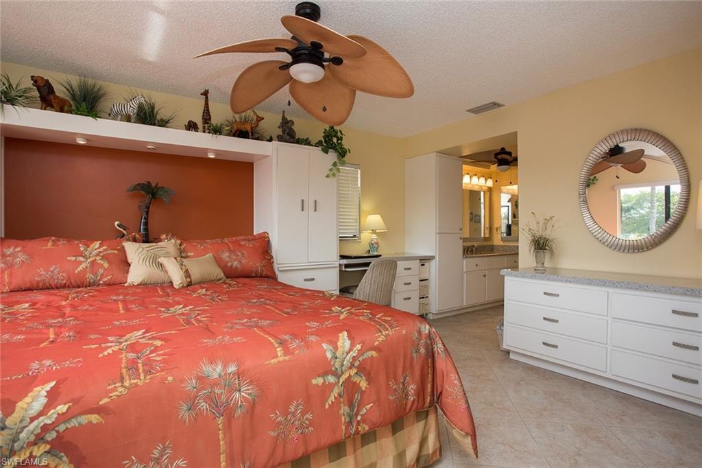 CLUB HARBOUR CONDO - Residential