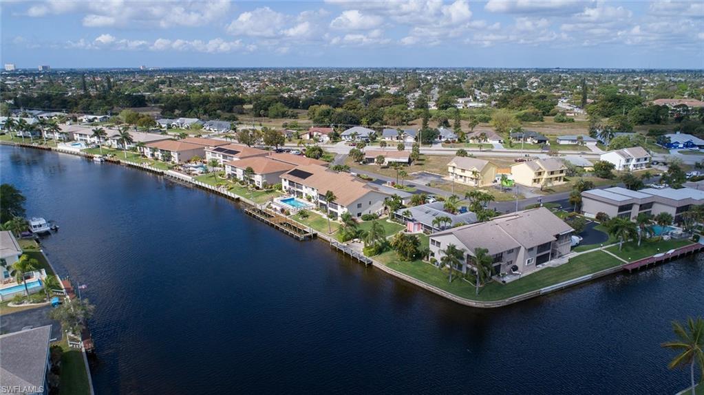 CLUB HARBOUR CONDO - Residential