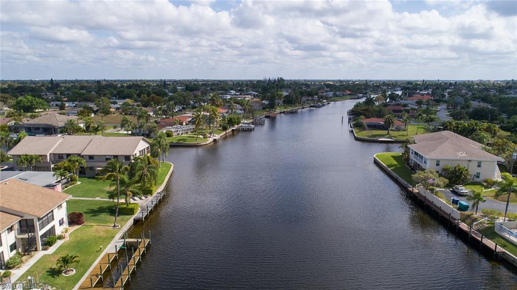 CLUB HARBOUR CONDO - Residential