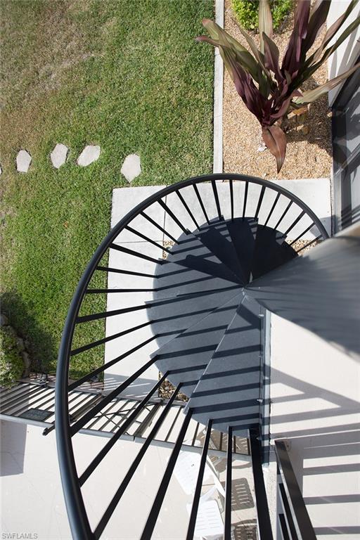 CLUB HARBOUR CONDO - Residential