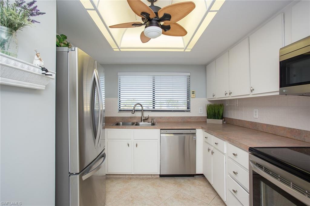 CLUB HARBOUR CONDO - Residential